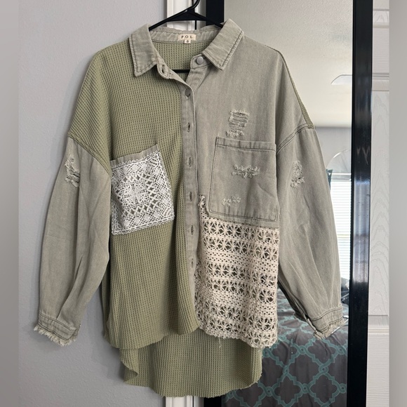 NWOT❤️Three Bird Nest❤️ Way Home Patch Detail Shacket Size Small - Picture 5 of 17